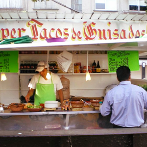 Tendrás que gastar en tacos de la esquina y te quedarás sin dinero pero sin hambre