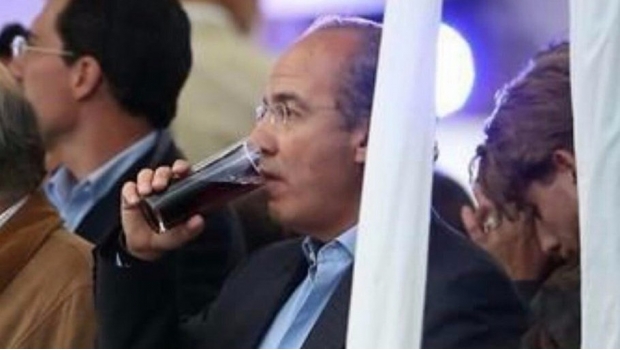 Felipe Calderon Borracho