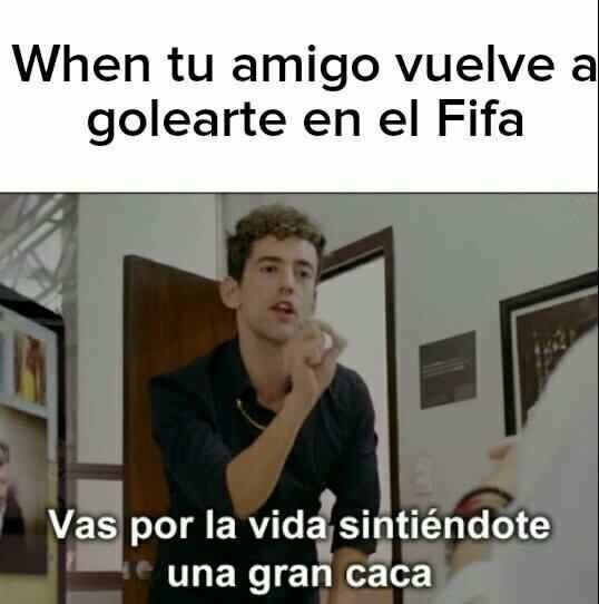 club de cuervos meme