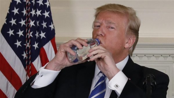 trump agua