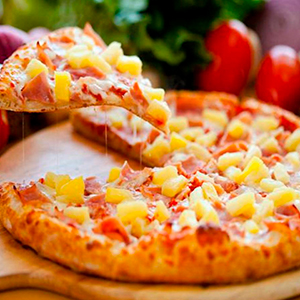 ¿La terrible pizza hawaiiana de dónde es originaria?